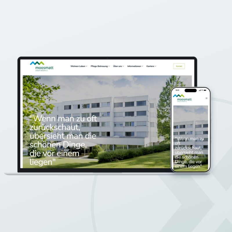 Website des Alterszentrums Moosmatt auf Laptop und Smartphone
